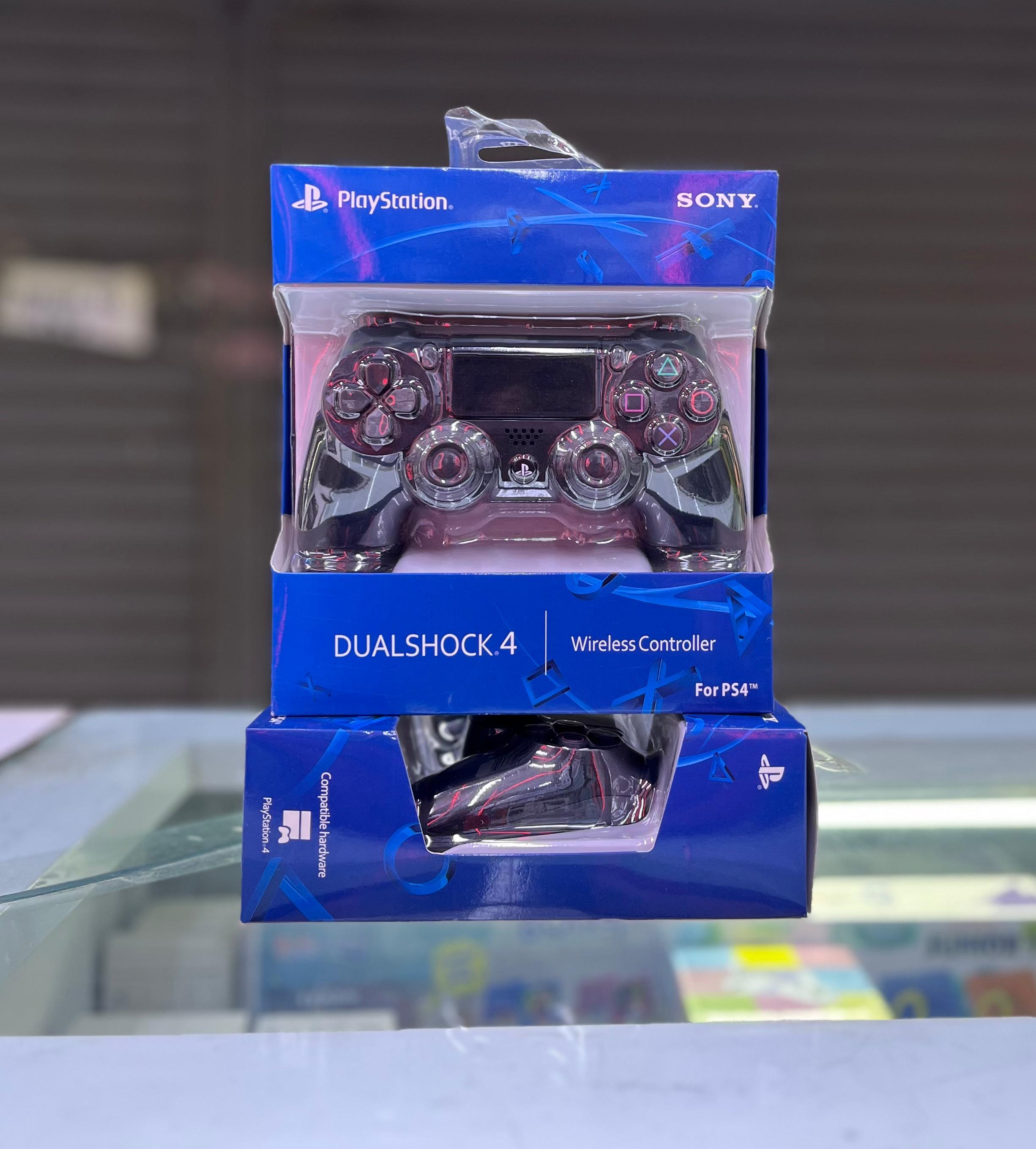 PlayStation 4 DualShock 4 Wireless Controller – Transparent Black